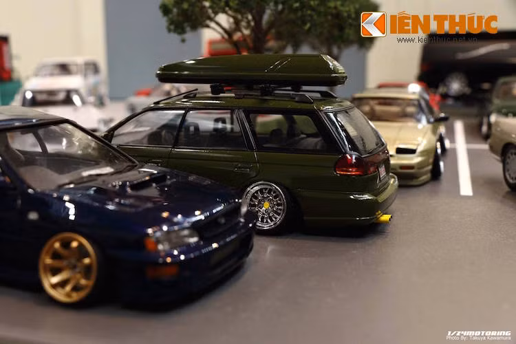 Tuy nhiên sau khi được độ lại, chi phí để độ xe mô hình có thể lên tới hàng trăm USD, do người chơi phải mất tiền mua sơn, các chi tiết độ, dụng cụ để độ chế...