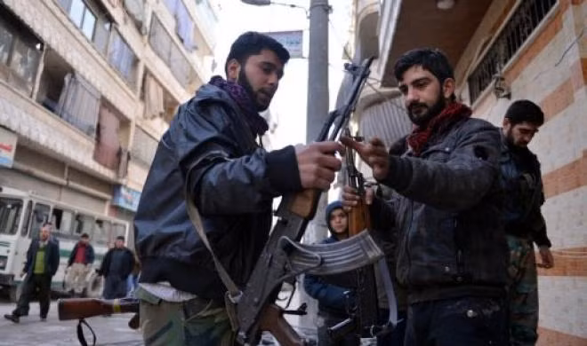 Số đạn dược này đi kèm với việc cung cấp 6-12 tấn súng trường tấn công AK-47 – loại vũ khí phổ biến của phiến quân.