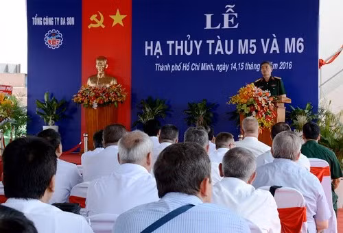 Viet Nam ha thuy hai tau ten lua hien dai