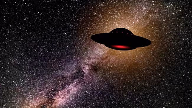 Dù Văn phòng Giải quyết Dị thường Toàn miền (AARO) công bố các báo cáo hàng năm nhưng dữ liệu khoa học công khai về UAP vẫn còn rất hạn chế. Ảnh: Getty Images / Anton Petrus.