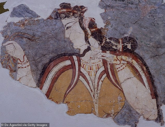 Nhan sắc của phụ nữ thành Mycenae đã được nhóm nghiên cứu dẫn đầu bởi Tiến sĩ Emily phục dựng thông qua một hộp sọ. Phần thi hài này được tìm thấy trong một ngôi mộ đôi tại Mycenae vào nhiều thập kỷ trước. Ảnh: De Agostini via Getty Images.