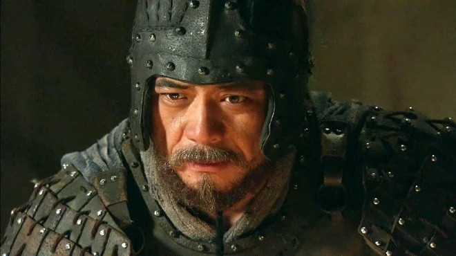 Vậy nên, Tào Tháo và Dương Phụ ví mãnh tướng này như Lã Bố tái thế trong khi Gia Cát Lượng so sánh ông với Kình Bố, Bành Việt.