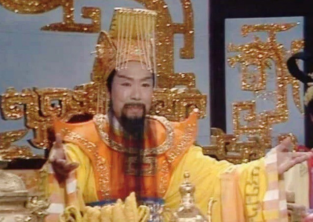 Trải qua thời gian dài, Ngọc Hoàng đã đạt được cảnh giới giác ngộ cao nhất và trở thành vị thần quyền lực.