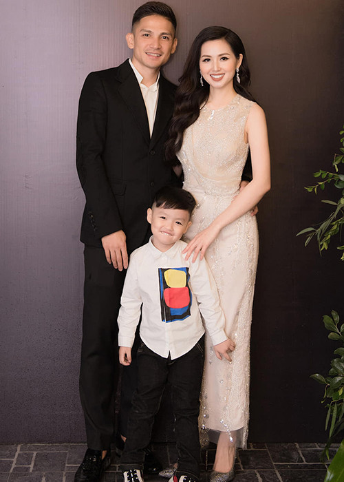 Ngoài được ông xã yêu thương, Tâm Tít còn có hai cậu con trai kháu khỉnh.