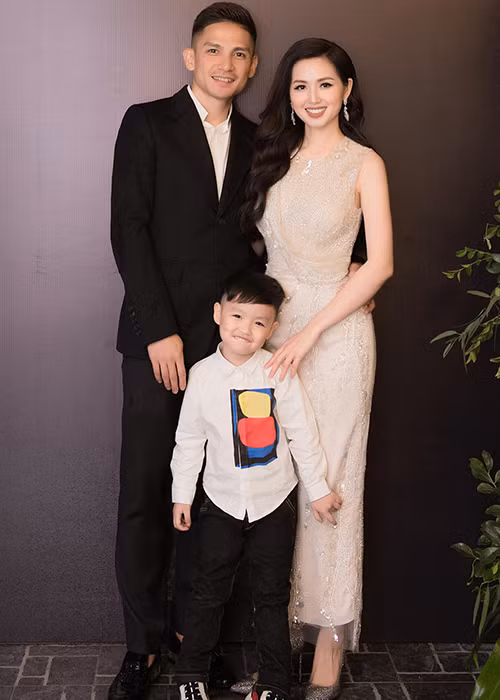 Ngoài được ông xã yêu thương, Tâm Tít còn có hai cậu con trai kháu khỉnh.