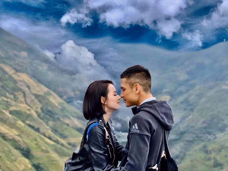 Cặp đôi có những chuyến trải nghiệm riêng tư hoặc cùng bạn bè.