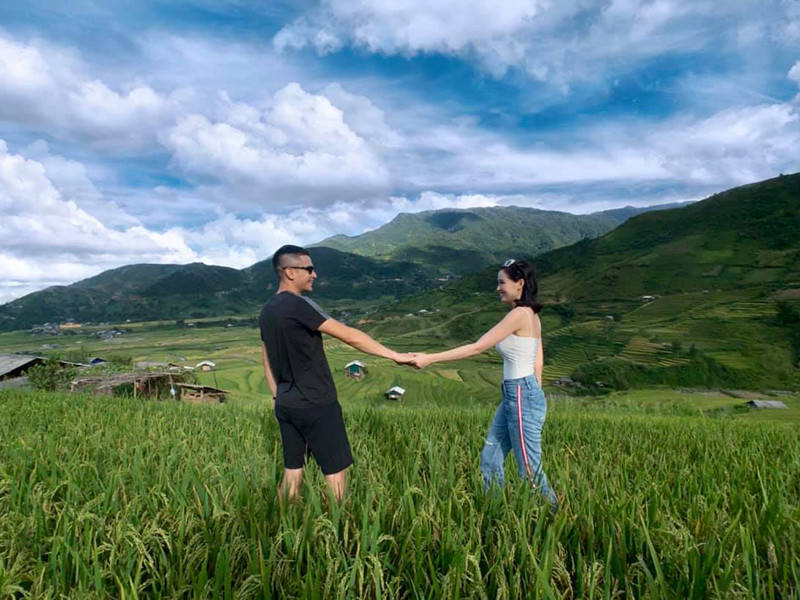 Cặp đôi yêu thích những chuyến du lịch khắp mọi miền đất nước.