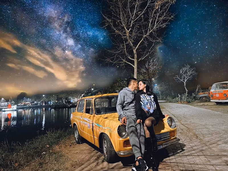 Cách đây đúng 6 năm, Tâm Tít làm đám cưới. Ông xã của Tâm Tít tên Ngọc Thành - một doanh nhân giàu có ở Hà Nội.