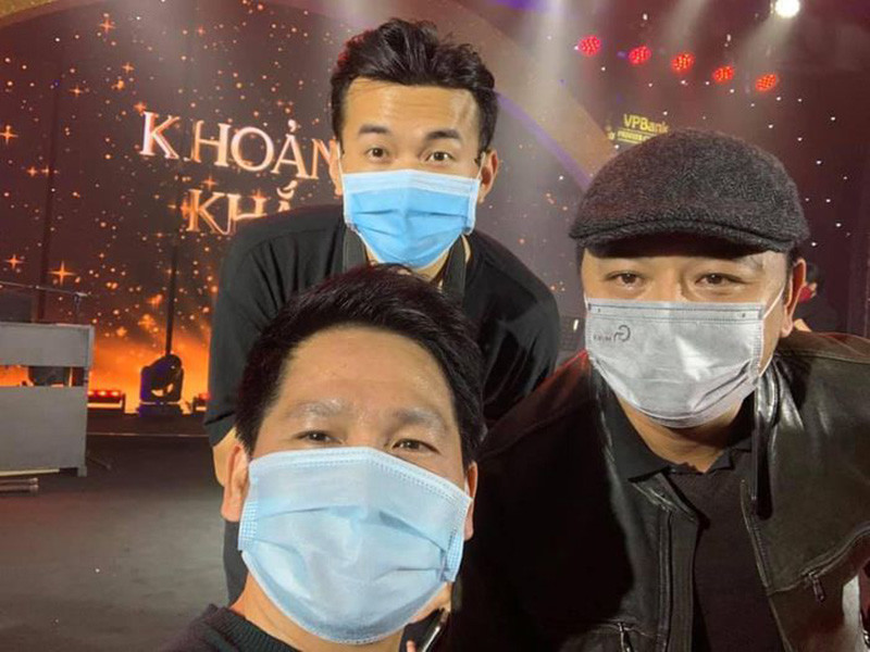 Nhiều chương trình nghệ thuật cũng bị hủy. Đêm nhạc “Khoảnh khắc” - với sự góp mặt của Trọng Tấn, Trần Thu Hà, Bùi Lan Hương chờ thời điểm thích hợp để tổ chức dù chuẩn bị một tháng qua. Ảnh: Zing