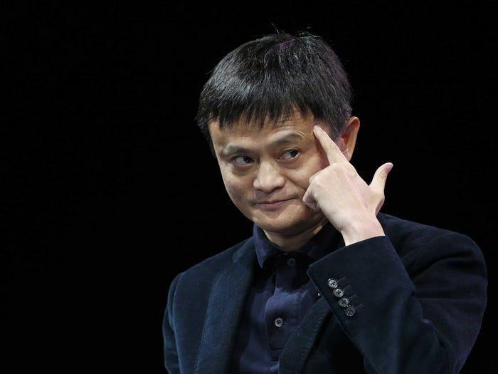 Không lâu sau đó, Jack Ma bị Ngân hàng Nhân dân Trung Quốc triệu tập. Ngày 3/11, tập đoàn tài chính Ant Group đột ngột thông báo hoãn kế hoạch niêm yết kép tại Thượng Hải và Hong Kong. Ảnh: Reuters.