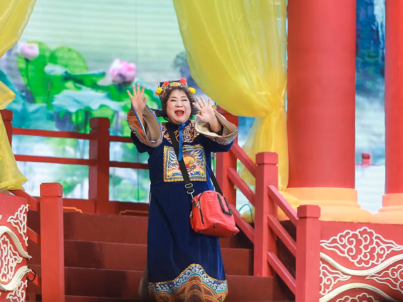 Năm 2018, nghệ sĩ Minh Vượng trở lại Táo quân. Cô đóng vai Táo Hưu trí. Ảnh: Người đưa tin