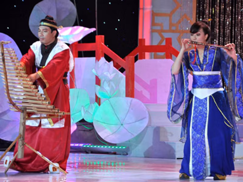 Liên tục tham gia Táo quân, Vân Dung được đông đảo khán giả mong chờ trong mỗi buổi chầu. Ảnh: Giáo dục Việt Nam