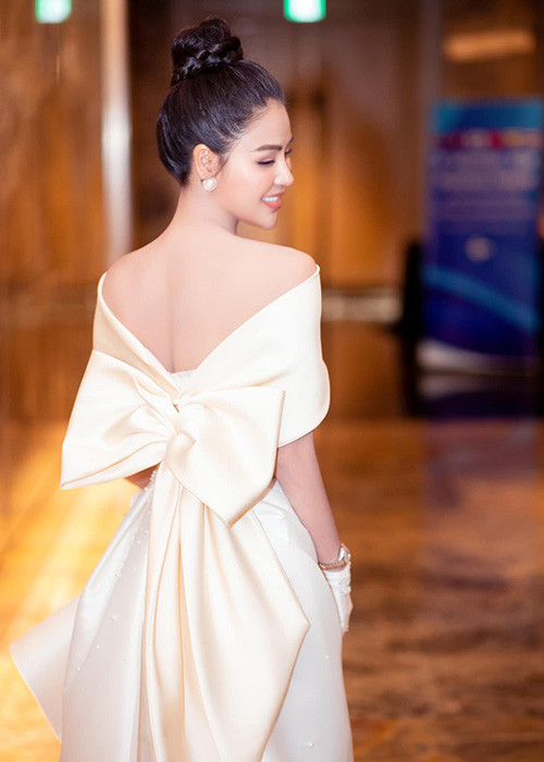 Minh của "Hướng dương ngược nắng" sở hữu nhan sắc xinh đẹp không kém hoa hậu.