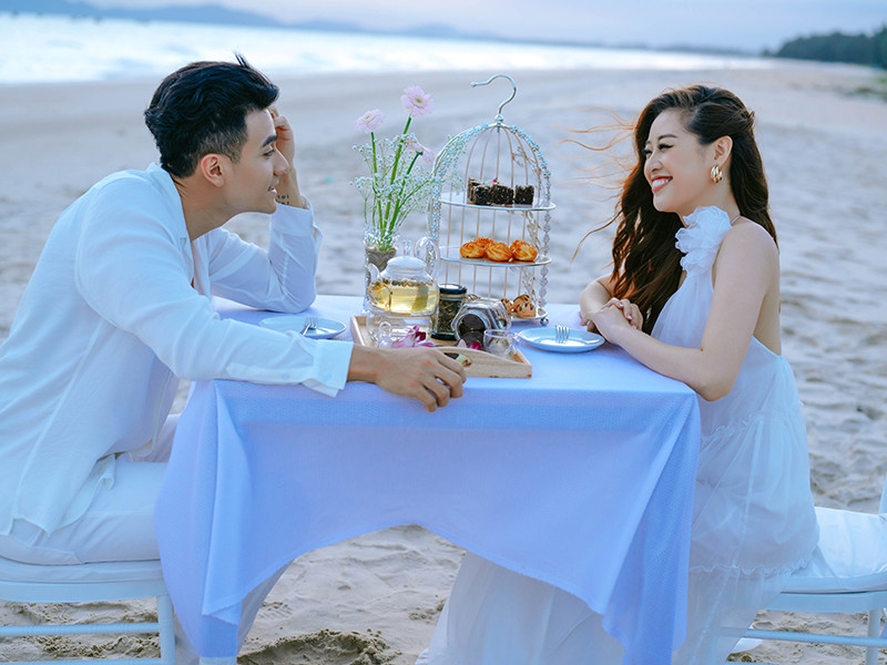 Vĩnh Thụy mới đây cho biết, anh không còn muốn nhắc đến chuyện tình cảm, sợ bị phiền phức, ồn ào.