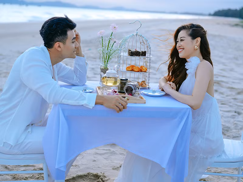 Vĩnh Thụy mới đây cho biết, anh không còn muốn nhắc đến chuyện tình cảm, sợ bị phiền phức, ồn ào.