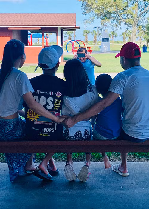 Bên nhau nhiều năm, tình cảm vợ chồng Hồng Ngọc vẫn son sắt.