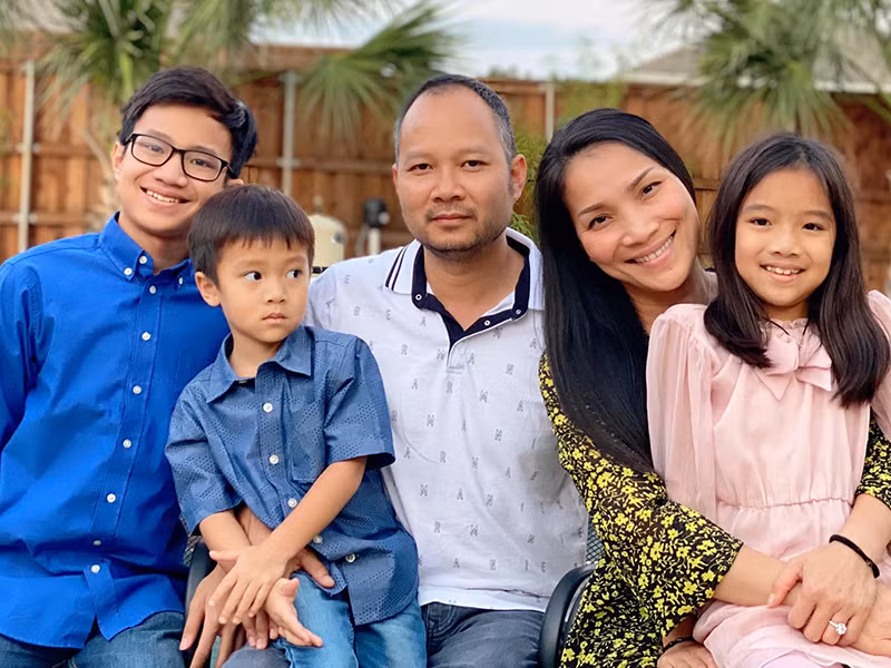 Chồng Hồng Ngọc đã bị lây bệnh từ một người đồng nghiệp. Cả hai làm việc chung cách đây không lâu.