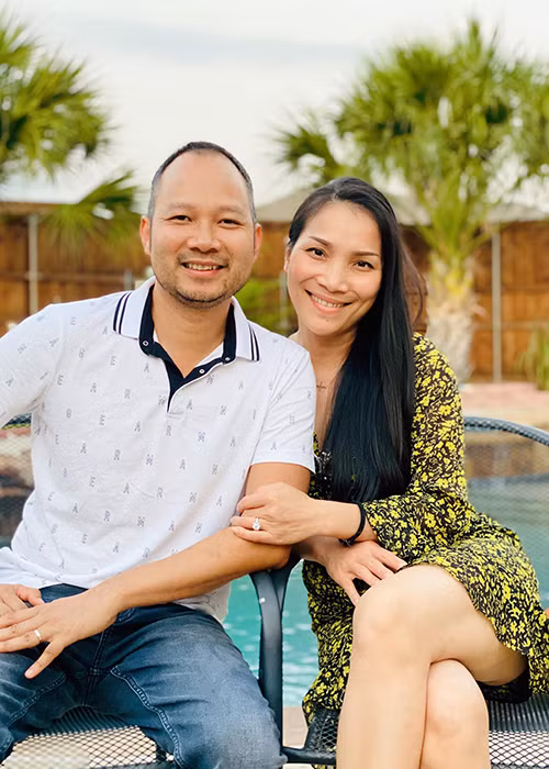 Thomas Tâm Nguyễn là người chồng thứ hai của giọng ca "Mắt nai cha cha". Cặp đôi kết hôn vào năm 2009.