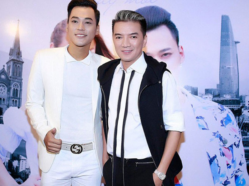 Ngay sau chia sẻ của Dương Triệu Vũ, Đàm Vĩnh Hưng cũng tung loạt tin nhắn giữa anh và Phan Ngọc Luân, cho thấy học trò đang dựng chuyện tình cảm để PR bẩn cho MV mới.