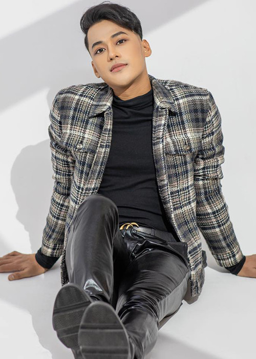 Giữa ồn ào, nam ca sĩ thanh minh, anh chỉ thể hiện sự lo lắng cho miền Bắc, chứ không có ý kỳ thị. Theo Phan Ngọc Luân, tranh cãi xảy ra do cách anh diễn đạt cũng như một số người cố tình không hiểu. Sau đó, nam ca sĩ viết lời xin lỗi ngắn gọn. Thực tế, đây không phải là lần đầu tiên Phan Ngọc Luân vướng ồn ào.