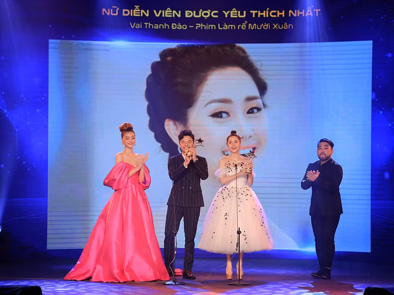 Tường Vi và Lê Minh Thành là cặp diễn viên đoạt giải Nam/nữ diễn viên được yêu thích nhất phim truyền hình. Ảnh: Saostar