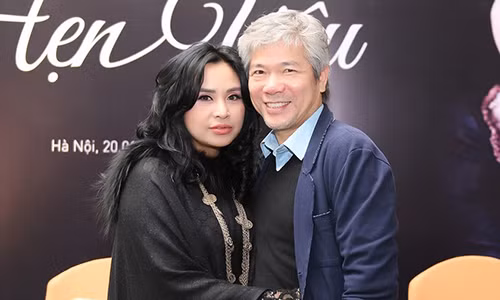 Diva Thanh Lam duoc ban trai bac si cau hon