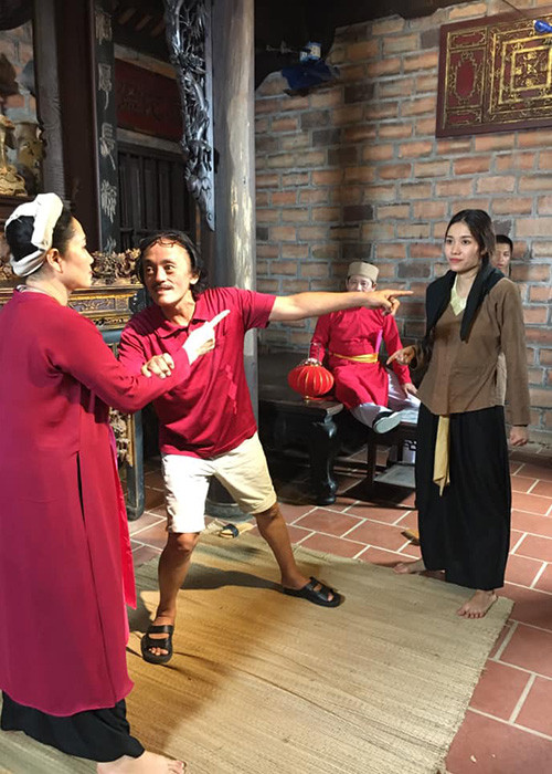 Giang Còi gần đây vẫn hoạt động nghệ thuật. Ngoài đóng phim, anh còn làm đạo diễn.