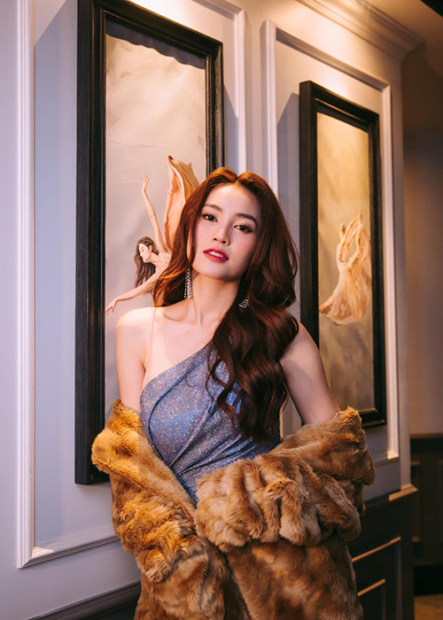 Sơn Thạch từng cho biết, Lan Ngọc giàu lắm, là ngọc nữ quảng cáo.