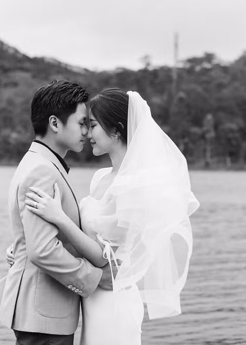 Phan Thành và Xuân Thảo chọn Đà Lạt là nơi chụp ảnh cưới.