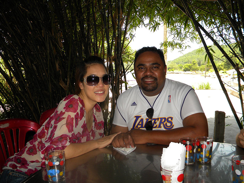 Dũng Taylor cho hay: "Phương không chịu cưới là vì Phương phải rất tự tin với giá trị của mình. Ở đây đặt ra câu hỏi: Vì sao Phương không chấp nhận, tôi có điều gì đó Phương không hoàn toàn thoải mái? Vì thế đó là gánh nặng của tôi nhiều hơn là Phương".