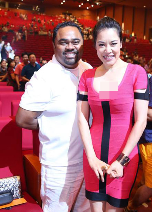 Dũng Taylor được biết đến là người lãng mạn và cưng chiều Thu Phương.