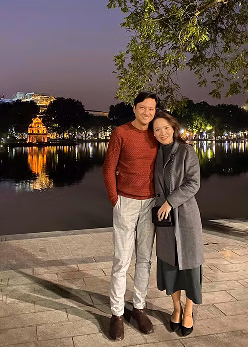 Bà mẹ hai con từng chia sẻ, cô chẳng có bí quyết gì cả, cũng chẳng phải có lời đường mật, hoa mỹ gì như nhiều người vẫn tưởng.