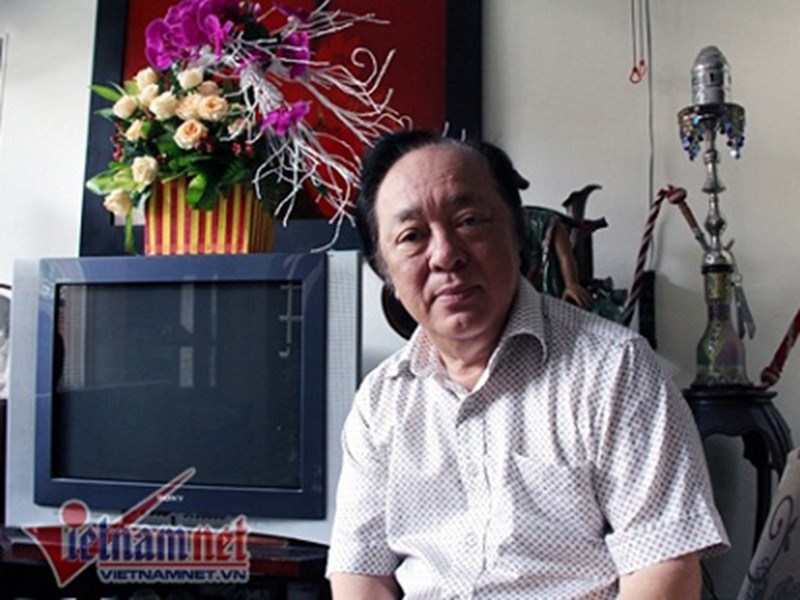 Theo Đang yêu, nghệ sĩ Trung Kiên và nghệ sĩ Thanh Nga yêu nhau khi cùng sinh hoạt trong ban nhạc. Trong mắt của nghệ sĩ Trung Kiên, nghệ sĩ Thanh Nga là một người phụ nữ lạ lùng và hấp dẫn bởi cá tính phóng khoáng, sôi động và nghị lực phi thường. Ảnh: Vietnamnet