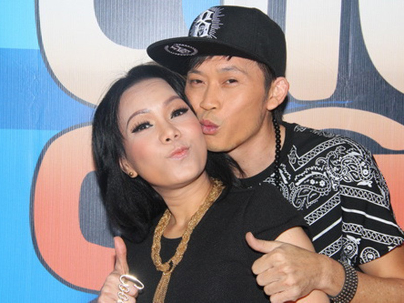 Moi quan he ky la cua Hoai Linh va Viet Huong