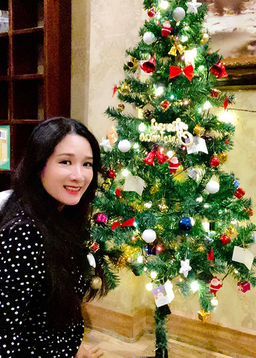 Nữ nghệ sĩ thường xuyên khoe hình ảnh rạng rỡ sau một thời gian tuyên bố ly hôn.