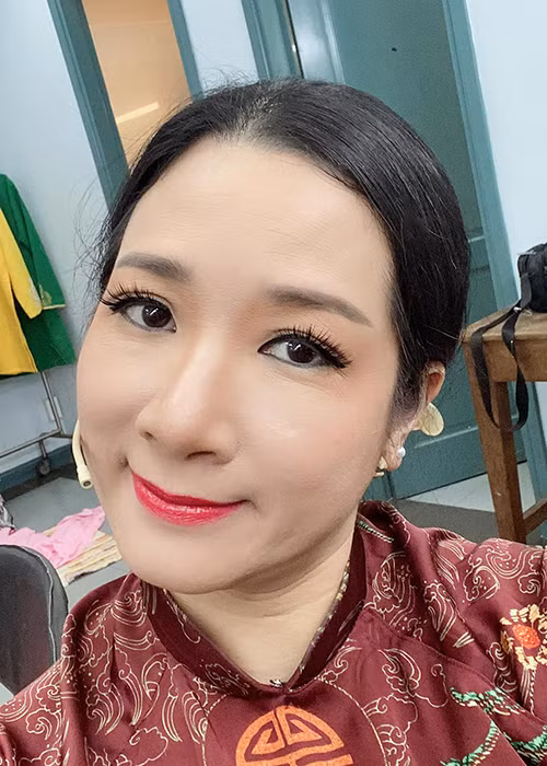 Sau khi thừa nhận ly hôn, Thanh Thanh Hiền từ chối chia sẻ thêm về mối quan hệ hiện tại với Chế Phong vì không muốn đời tư trở thành tâm điểm của dư luận.