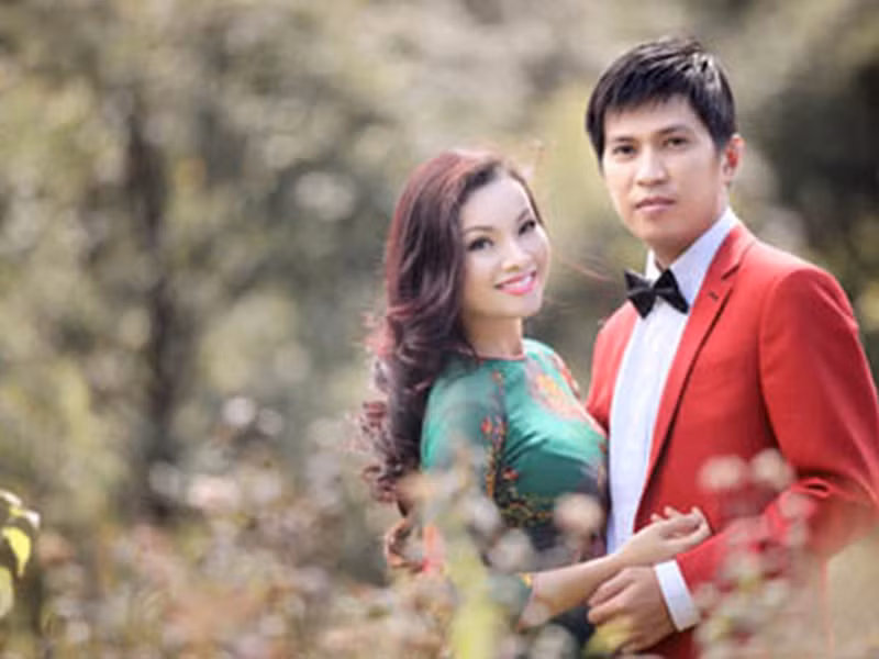 Ngoài ra, Tuấn Anh còn sẵn sàng kết hợp với Tân Nhàn trên sân khấu như hát chung các ca khúc "Thăm quê em", "Sa Pa, nơi gặp gỡ đất trời”, ra mắt album chung "Tình ta biển bạc đồng xanh". Ảnh: Dân Việt