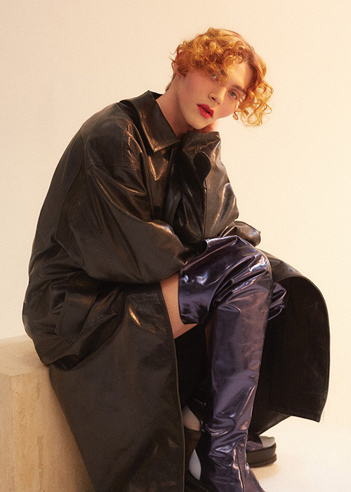 Cô từng hợp tác với nhiều ngôi sao nổi tiếng thế giới như Charli XCX, Vince Staples, Kim Petras, Madonna, Nicki Minaj, Namie Amuro.