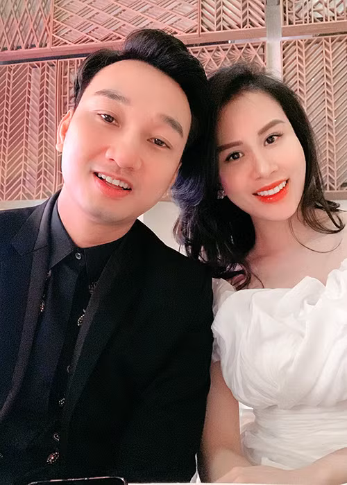 Thành Trung kết hôn với Ngọc Hương vào năm 2017 sau 4 năm hẹn hò.