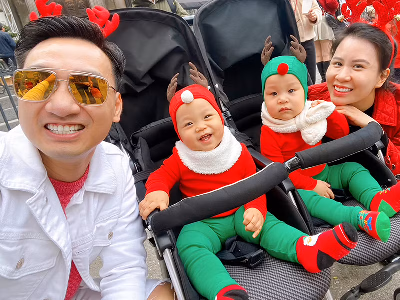 Thành Trung cảm thấy may mắn khi có cô con gái ngoan ngoãn, hai cậu con trai kháu khỉnh và bà xã đảm đang.