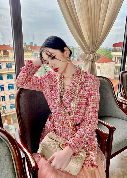 Cẩm Đan xuất hiện với hình ảnh sang chảnh hơn sau khi rời cuộc thi.