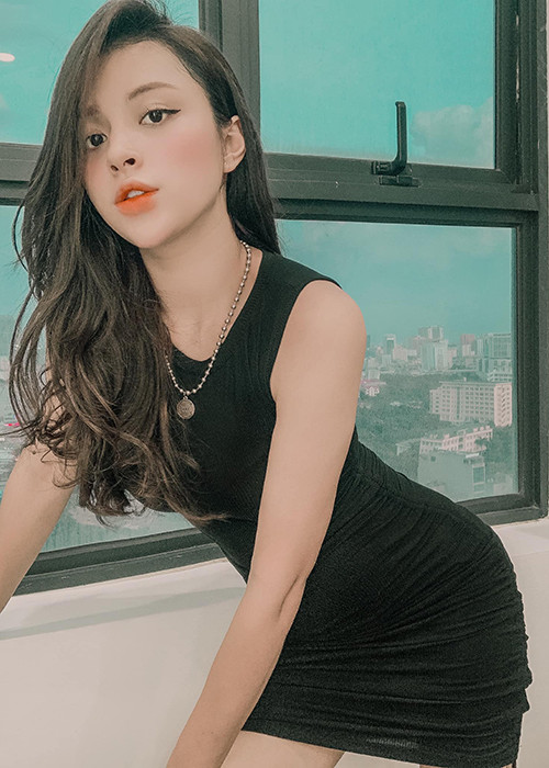 Bà xã của Đỗ Duy Nam từng góp mặt trong một số bộ phim truyền hình như "Lửa ấm", "Quỳnh búp bê".