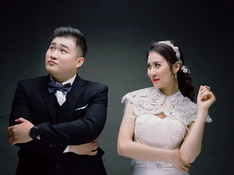 Giống Đỗ Duy Nam, Lưu Mạnh Dũng cũng xuất hiện trong hậu trường tập luyện Táo quân 2021 và đã kết hôn.