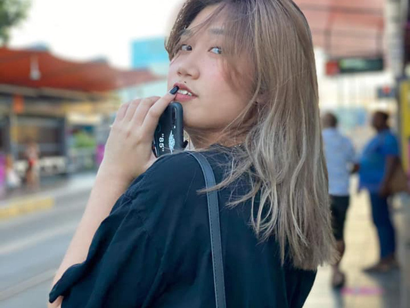 Cận Tết Nguyên Đán, MC Cát Tường đưa con gái từ Australia về nước đón năm mới cùng gia đình.