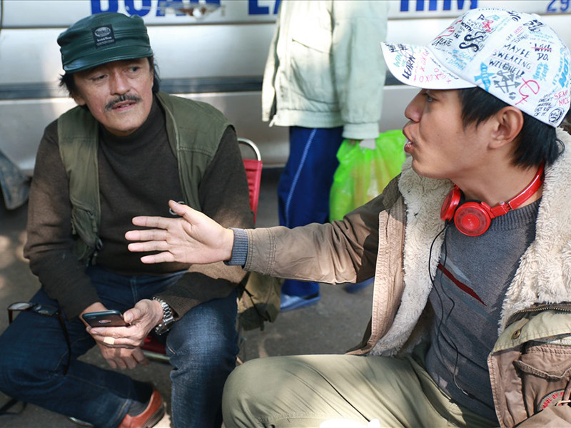 Hiếu Vick từng mời bố đóng web drama (phim chiếu mạng) “500 nhịp yêu”. Ảnh: Lao động