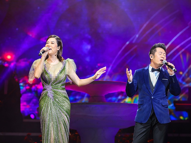 Bằng Kiều song ca cùng Thu Phương trong ca khúc "Hoa xuân cho em".