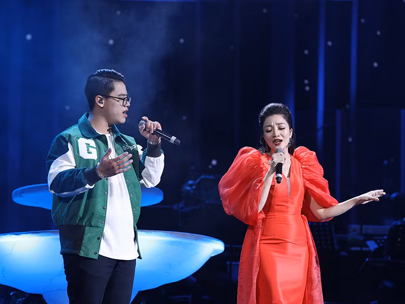 Cô kết hợp với Á quân Rap Việt G.Ducky.