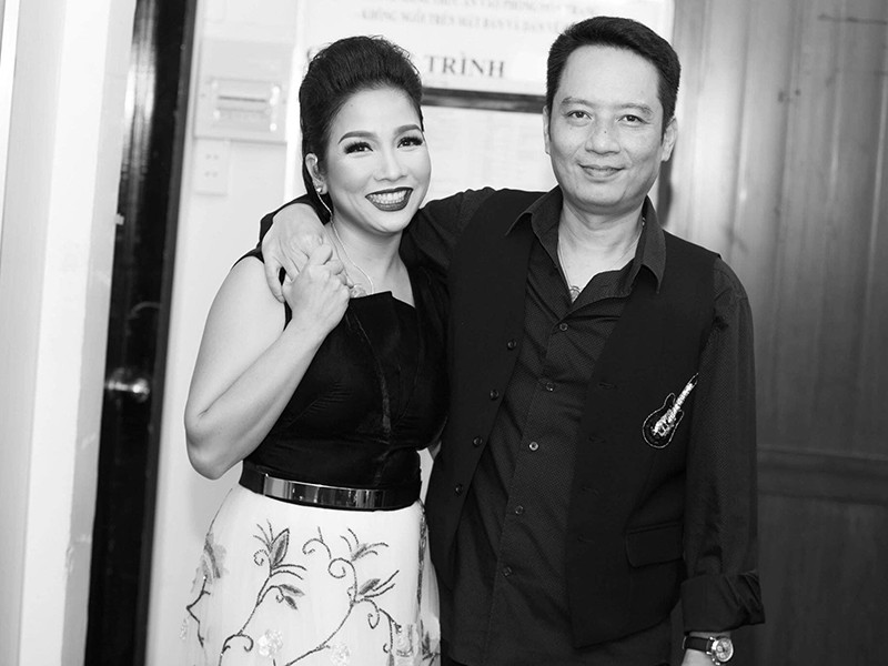 Sau 23 năm kết hôn, tình cảm giữa Anh Quân và Mỹ Linh vẫn mặn nồng.