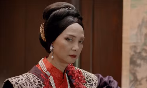 Cho doi gi o NSND Le Khanh dong “Gai gia lam chieu V” va “Kieu”?-Hinh-5