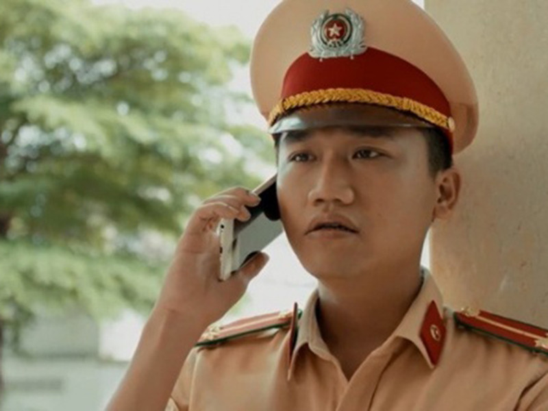 Xuân Nghị không phải gương mặt quá xa lạ với khán giả. Năm 2017, nam diễn viên bất ngờ được yêu thích nhờ vai diễn cảnh sát Đức (Mr. Cần Trô) trong “Ngày ấy mình đã yêu”. Ảnh: Vietnamnet